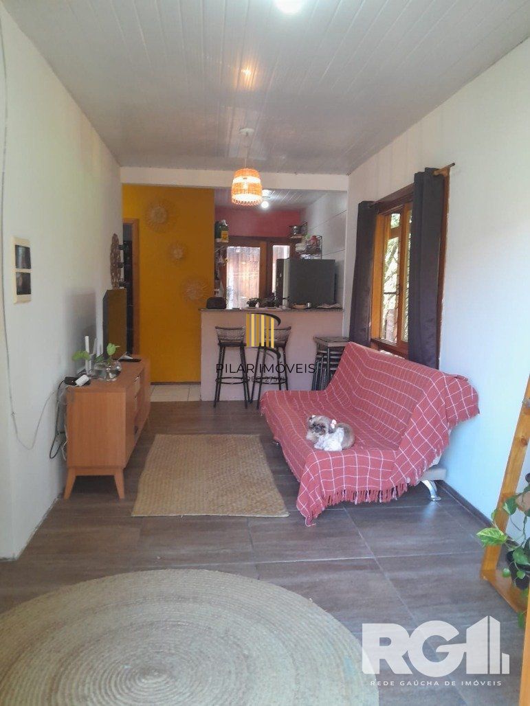 Casa 3 dormitórios no bairro Hípica