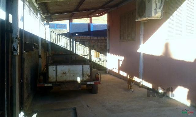 Casa 4 dormitórios no bairro Restinga