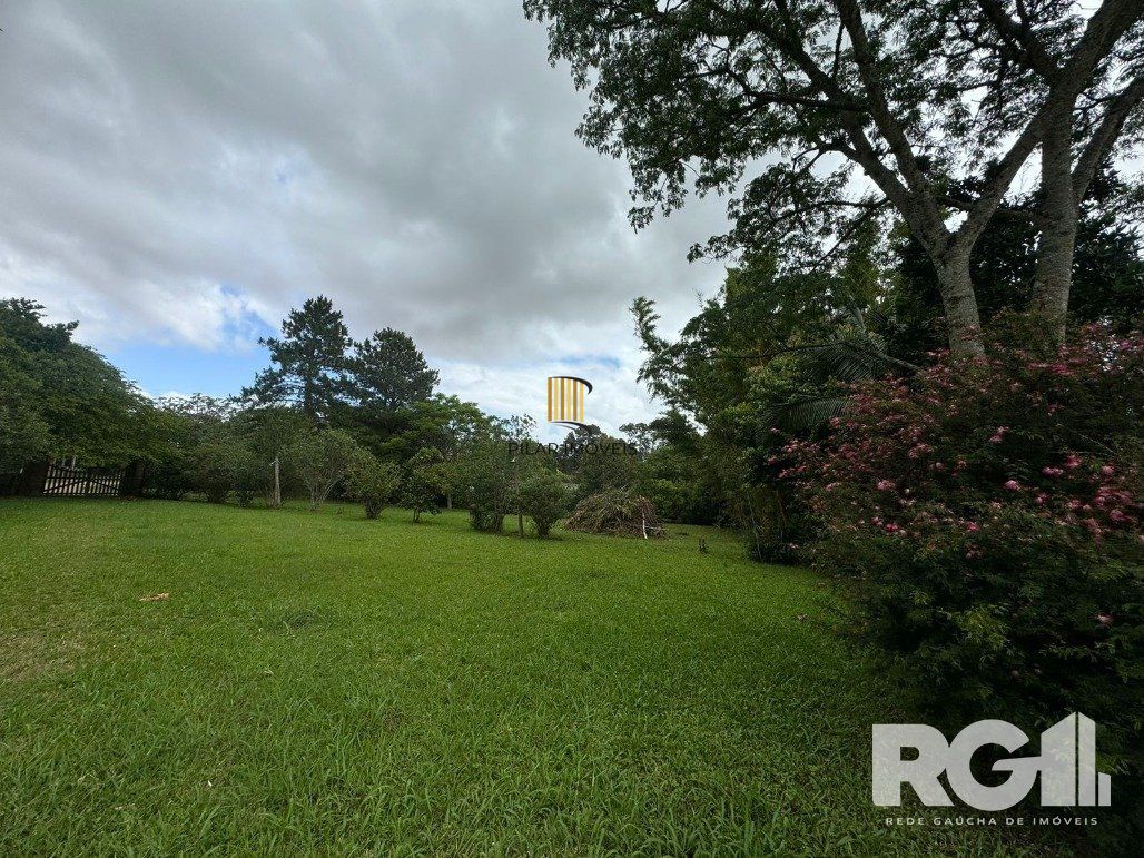 Sítio 1 dormitório no bairro Parque Florestal Itapuã