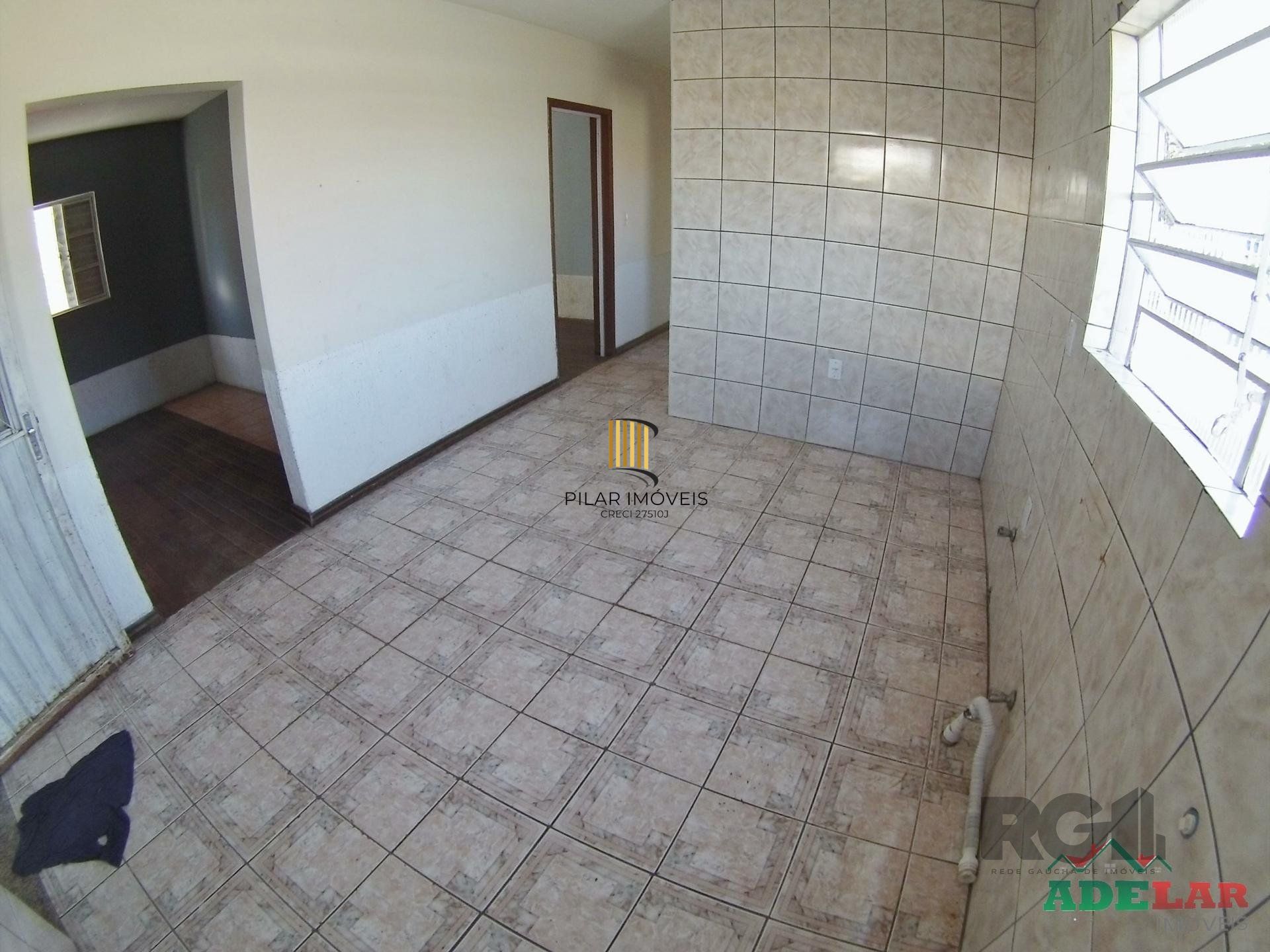 Casa 3 dormitórios no bairro Ponta Grossa