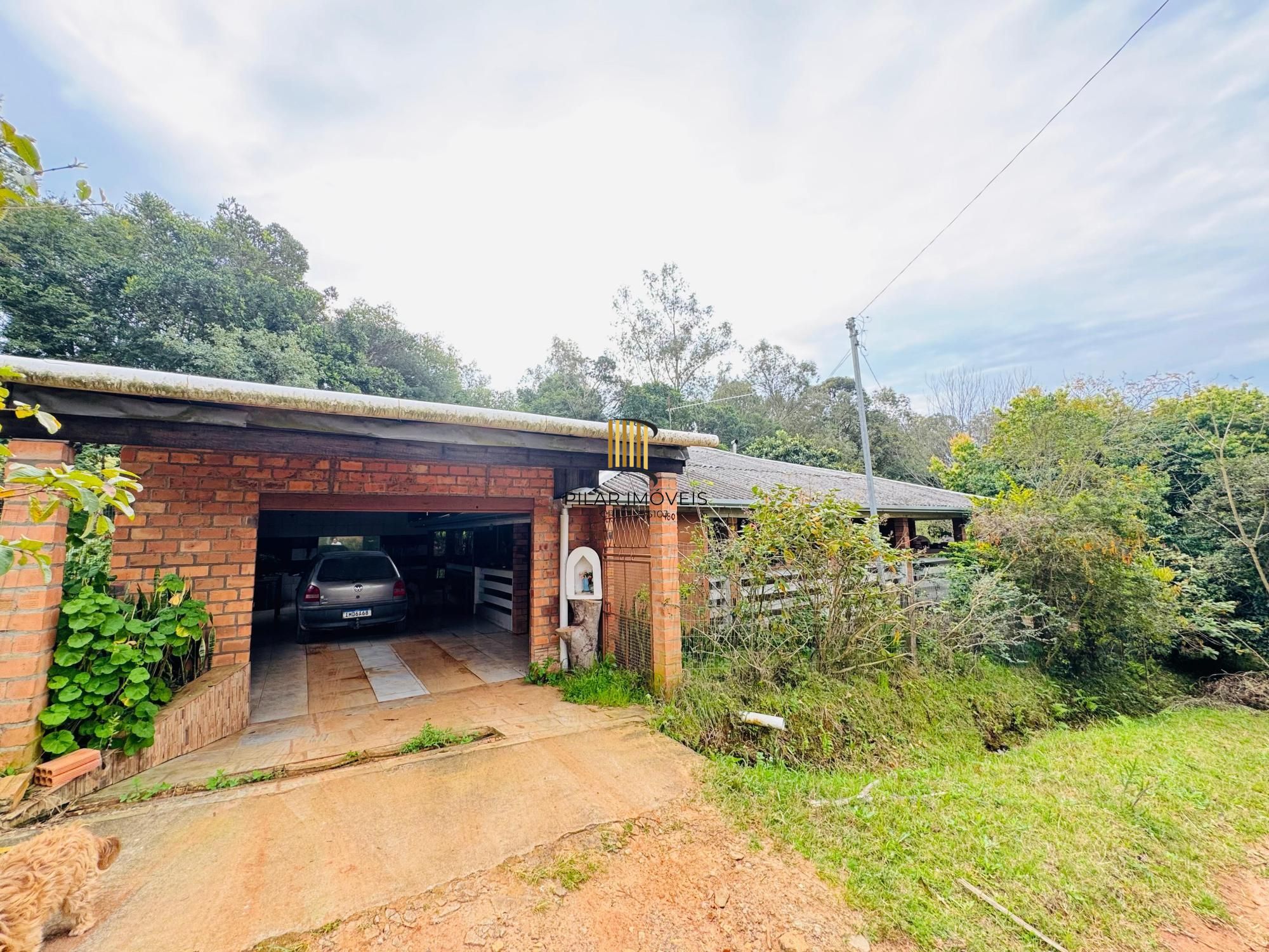 Sítio 2 dormitórios no bairro Canta Galo