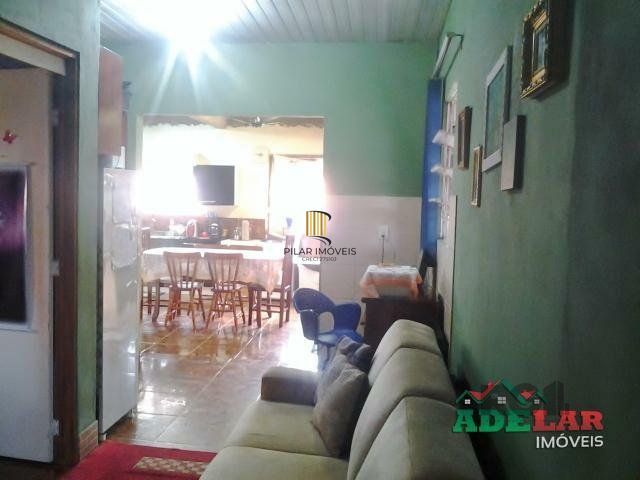 Casa 4 dormitórios no bairro Restinga
