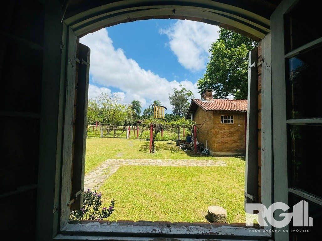 Sítio 2 dormitórios no bairro Itapuã