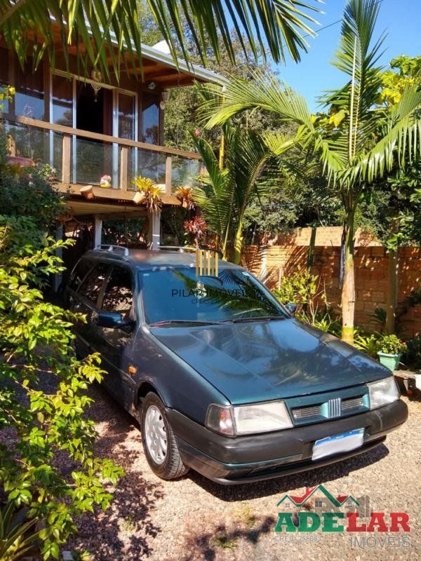 Apartamento no bairro Itapuã