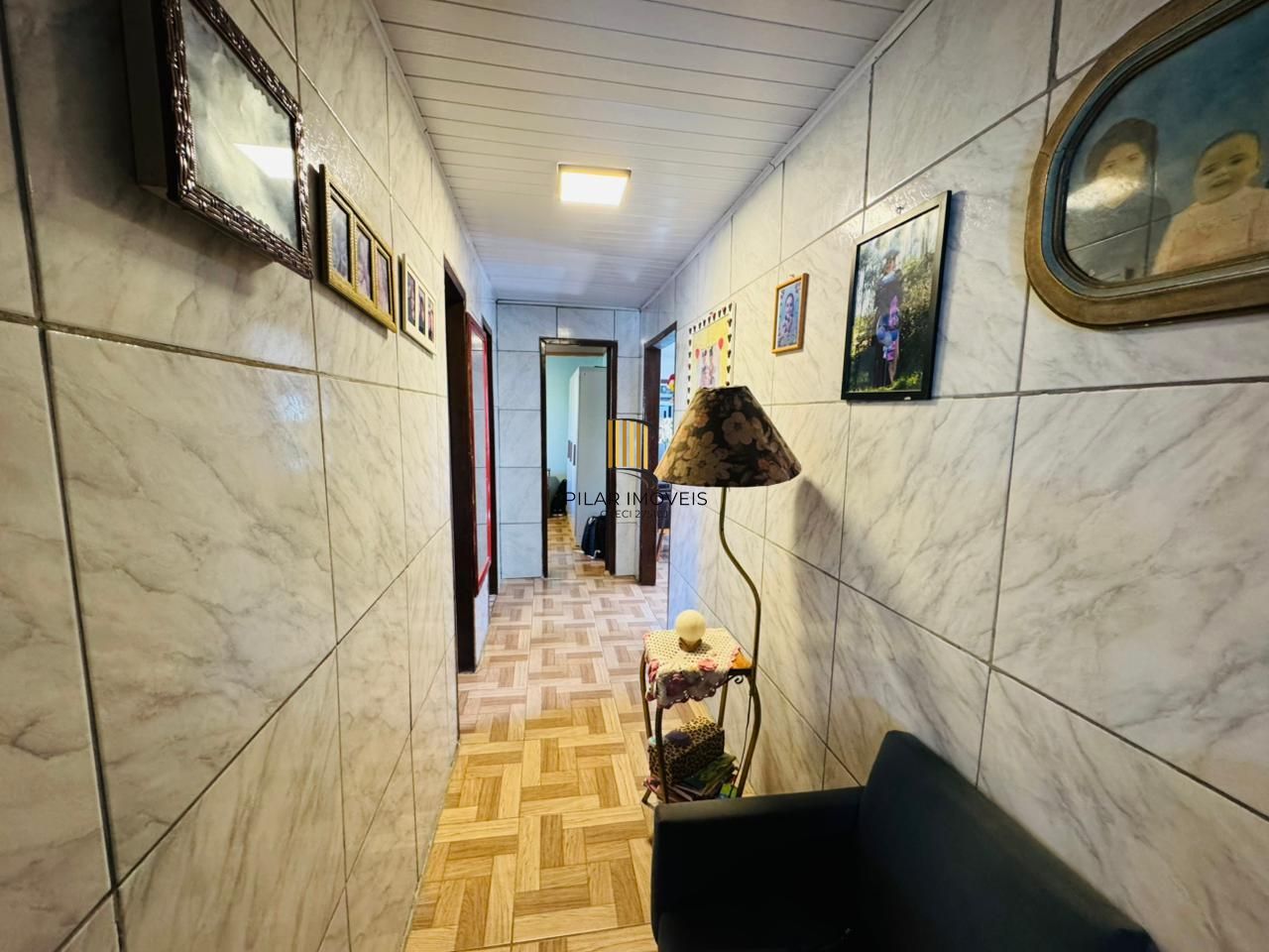 Casa 3 dormitórios no bairro Lami
