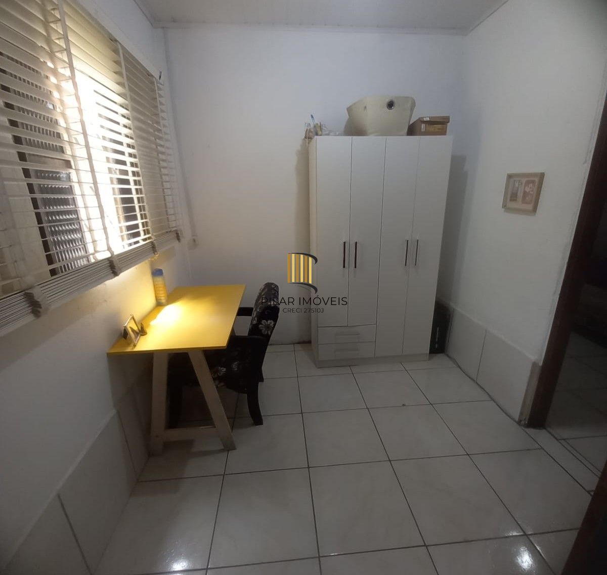 Casa à venda no bairro Lami