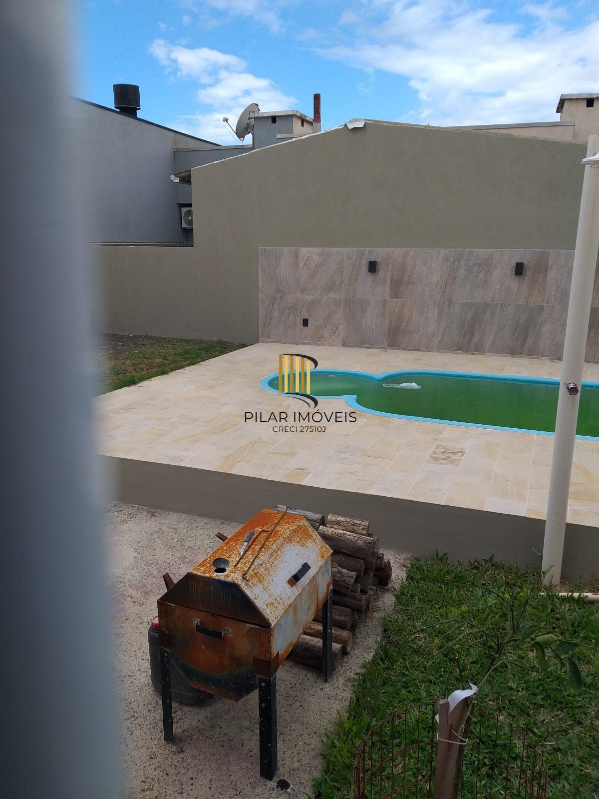 Casa 2 dormitórios no bairro Nova Tramandai