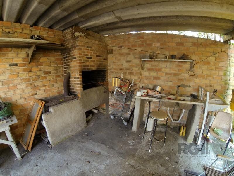 Casa 2 dormitórios no bairro Lami