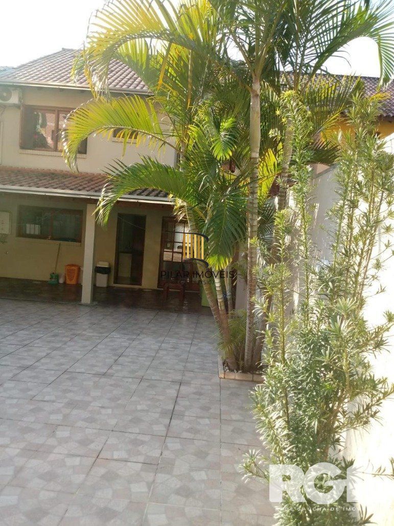 Casa 3 dormitórios no bairro Espírito Santo