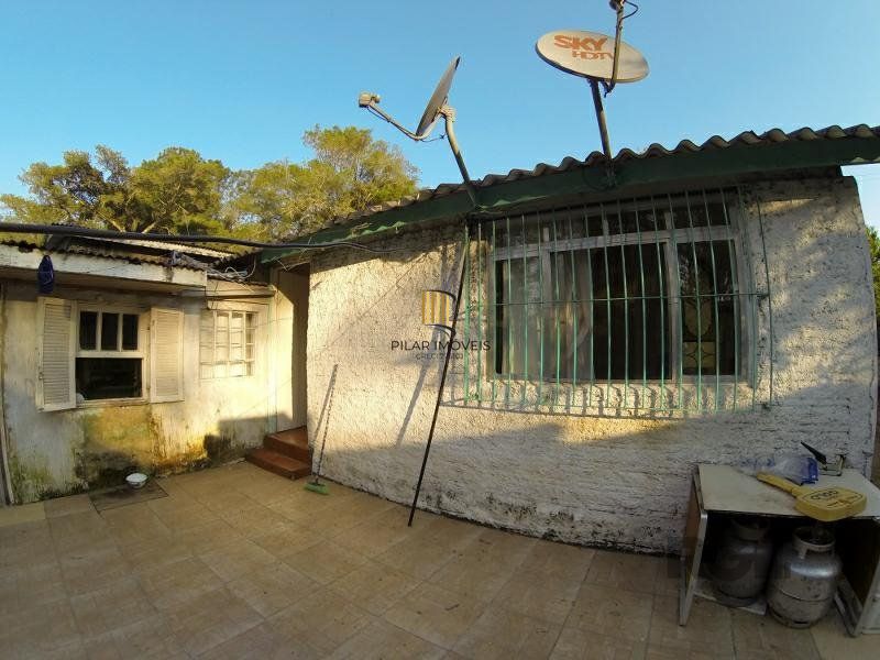 Casa 2 dormitórios no bairro Lami