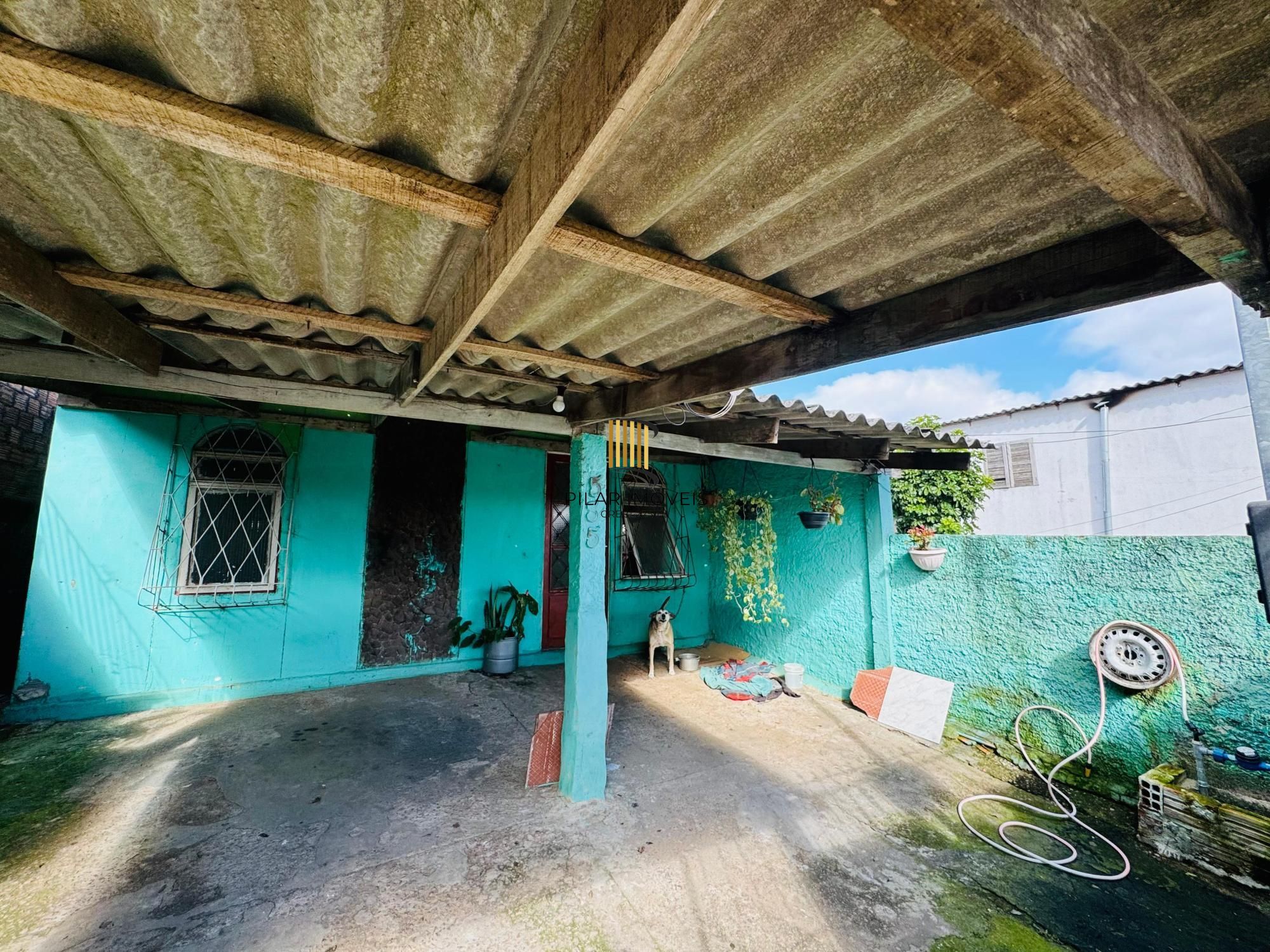 Casa 3 dormitórios no bairro Lomba do Pinheiro - Pilar Imóveis