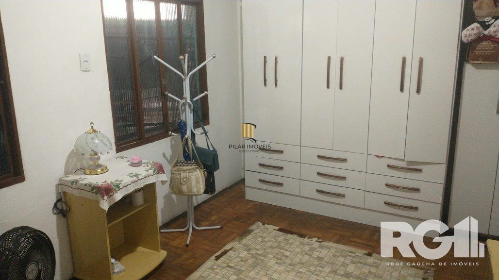 Casa 2 dormitórios no bairro Restinga