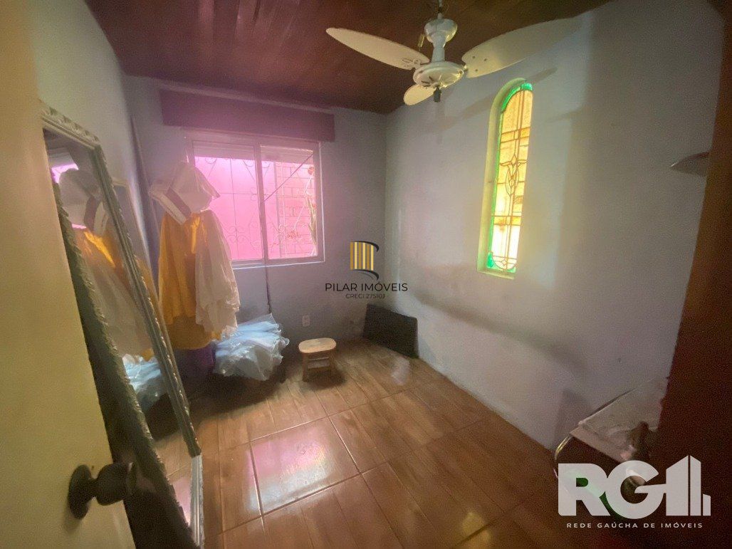 Casa 3 Dormitório(s) Bairro Restinga