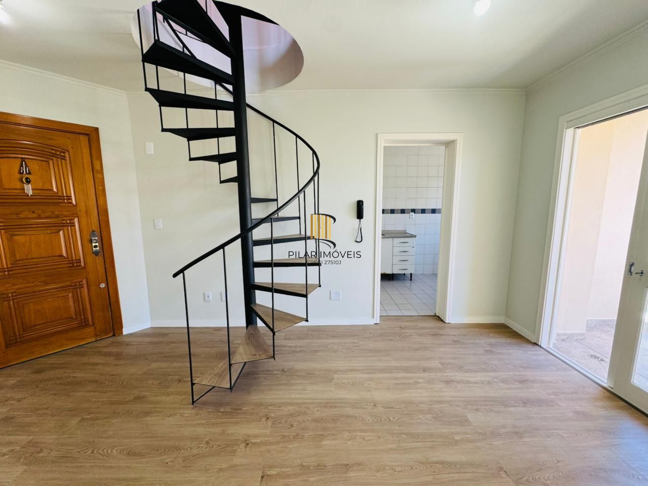 Cobertura 3 dormitórios no bairro Cavalhada