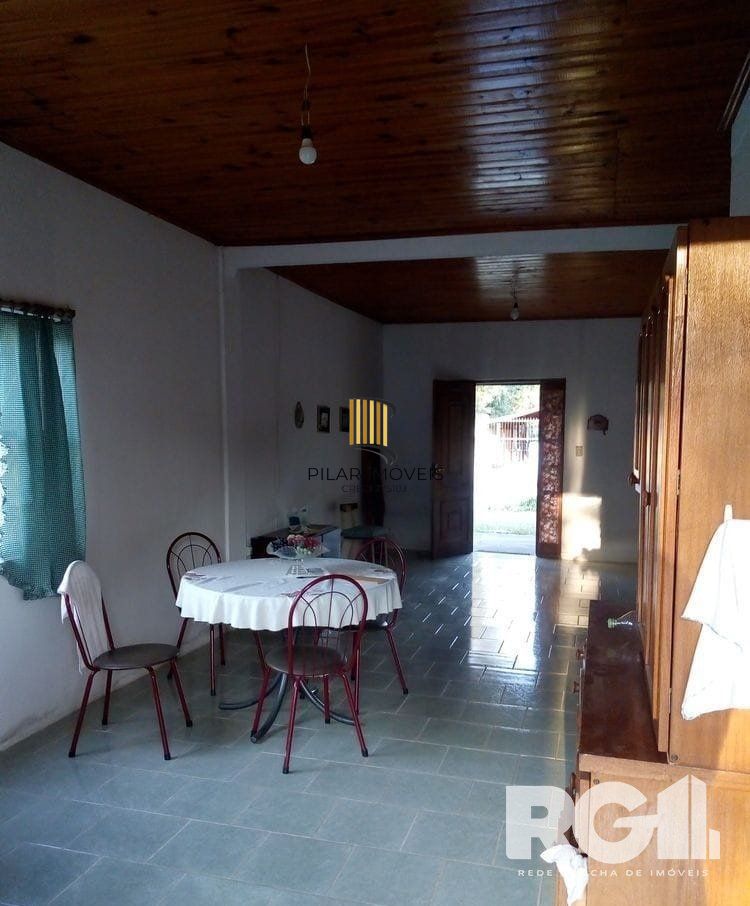 Casa 2 dormitórios no bairro Lami