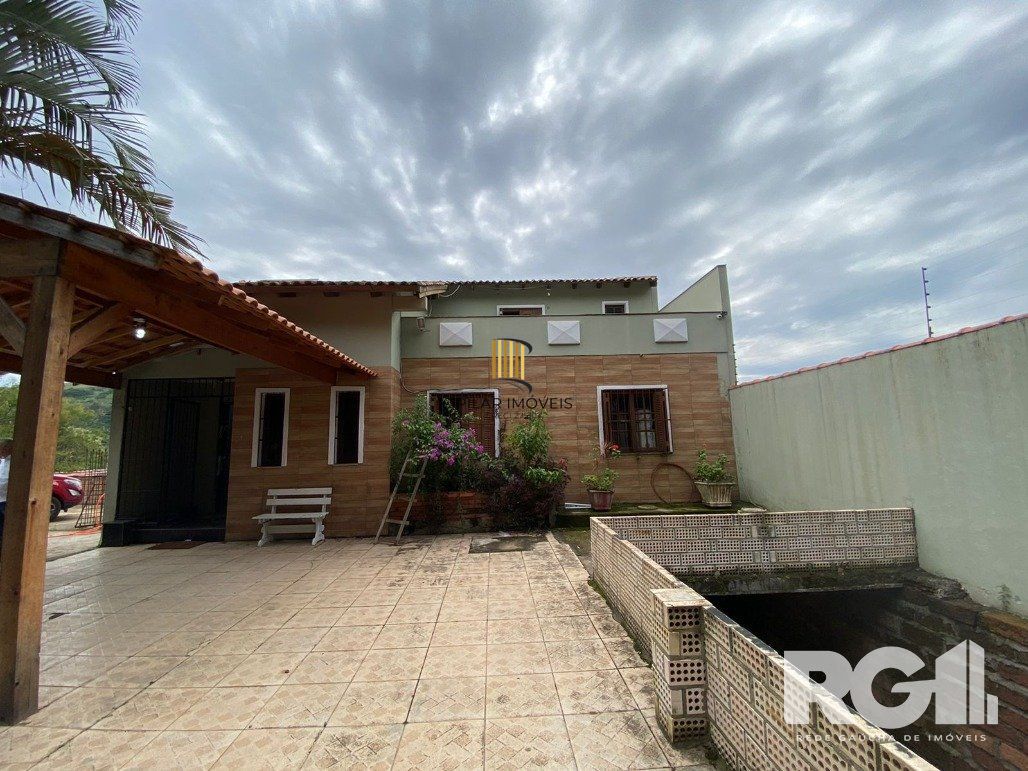 Casa 3 dormitórios no bairro Hípica - Pilar Imóveis