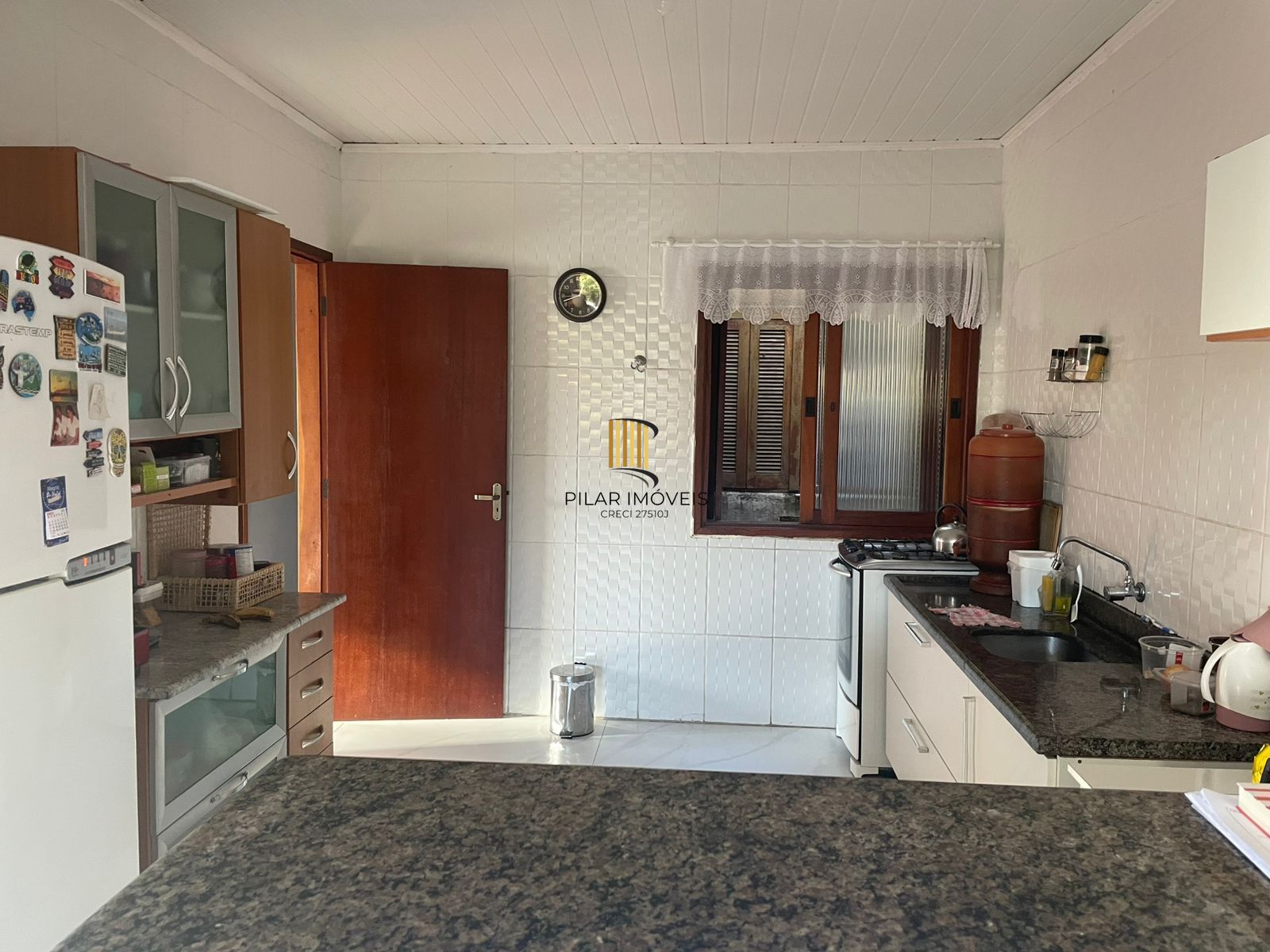 Casa 3 dormitórios no bairro Restinga