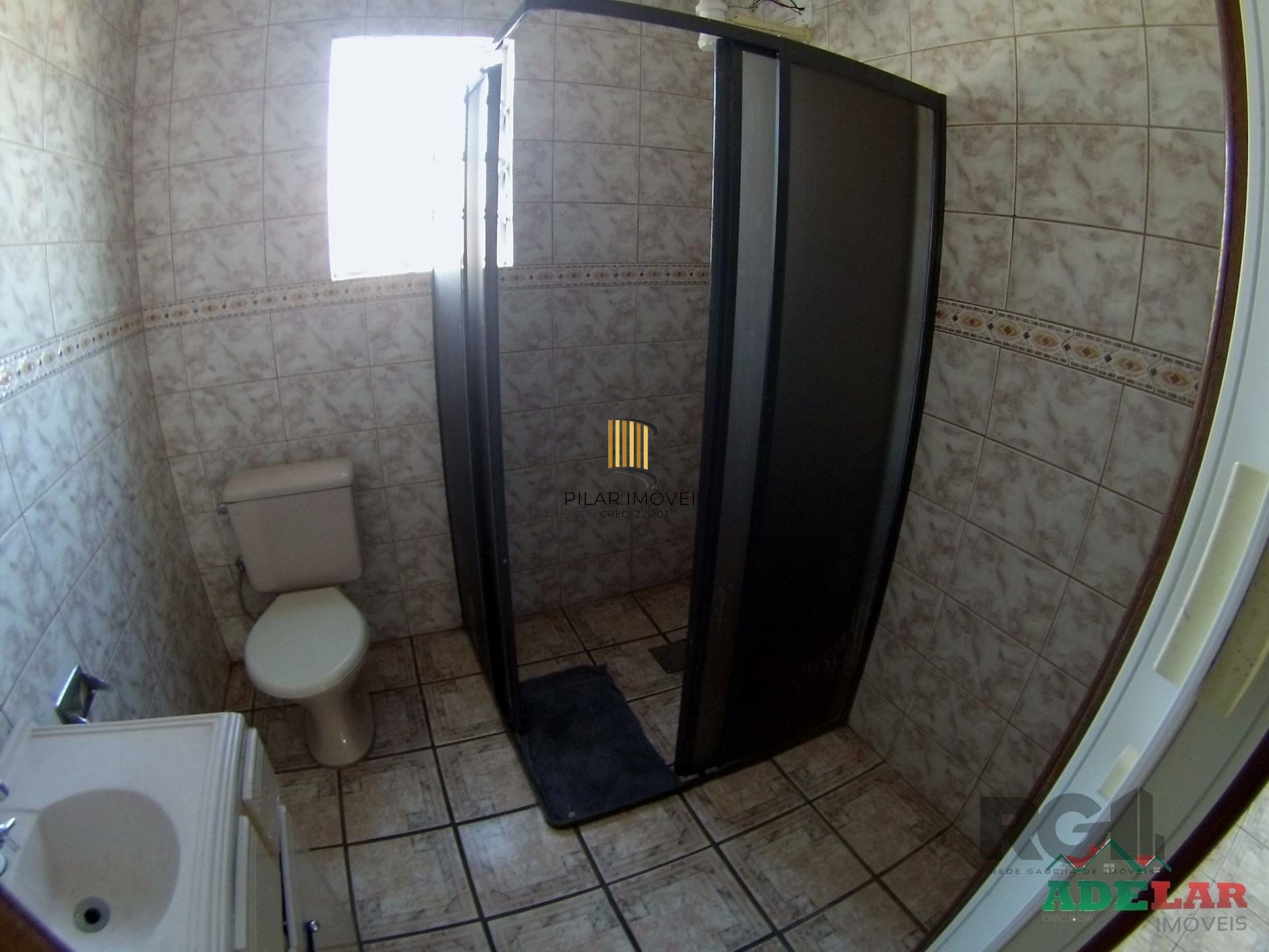 Casa 3 dormitórios no bairro Ponta Grossa