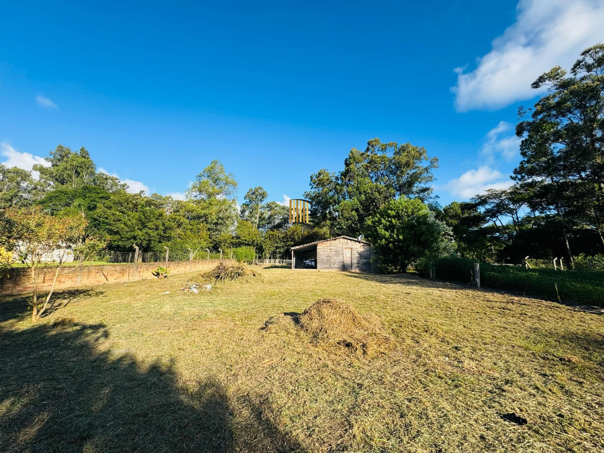 Terreno no bairro Parque Florestal Itapuã