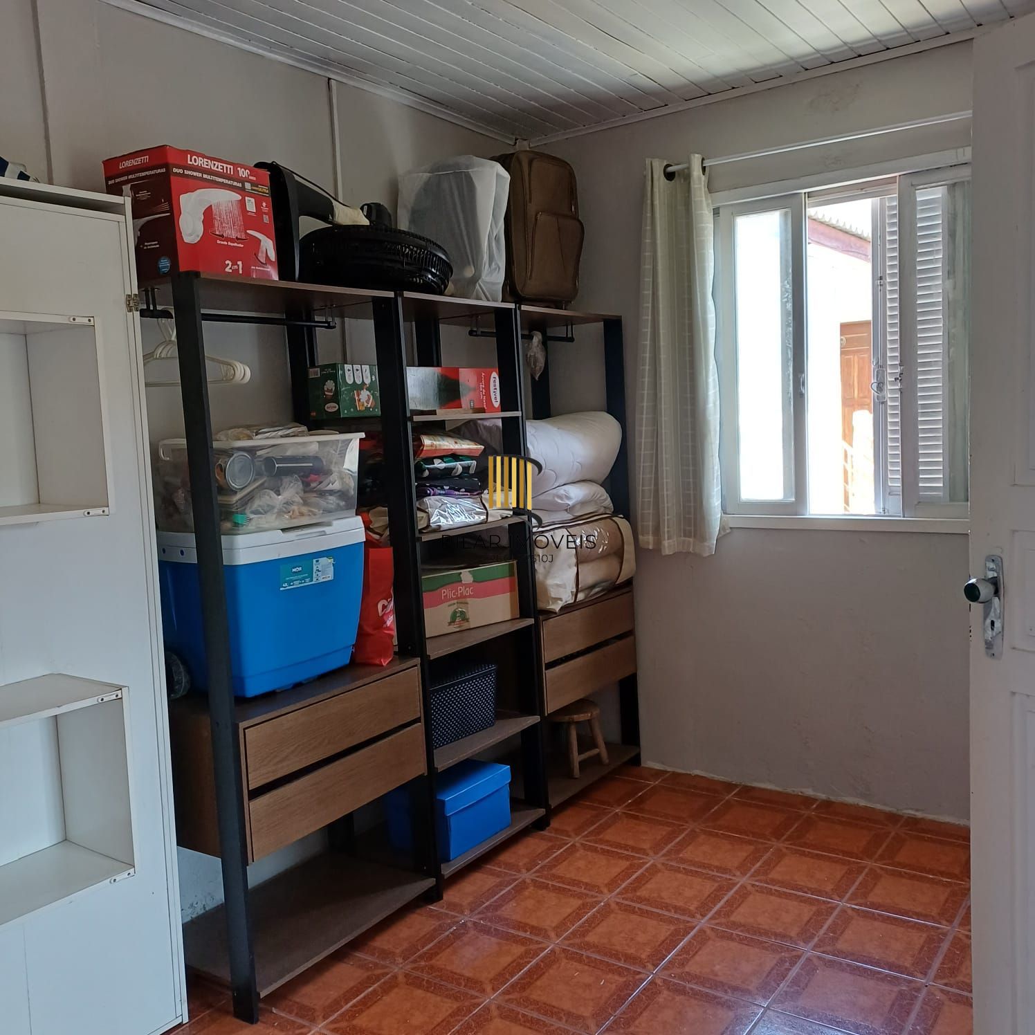 Casa 3 dormitórios no bairro Nonoai