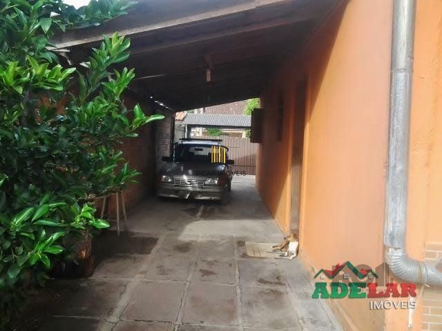 Casa 4 dormitórios no bairro Restinga