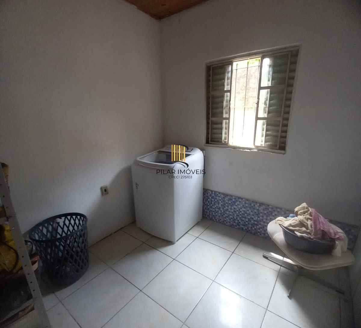Casa à venda no bairro Lami