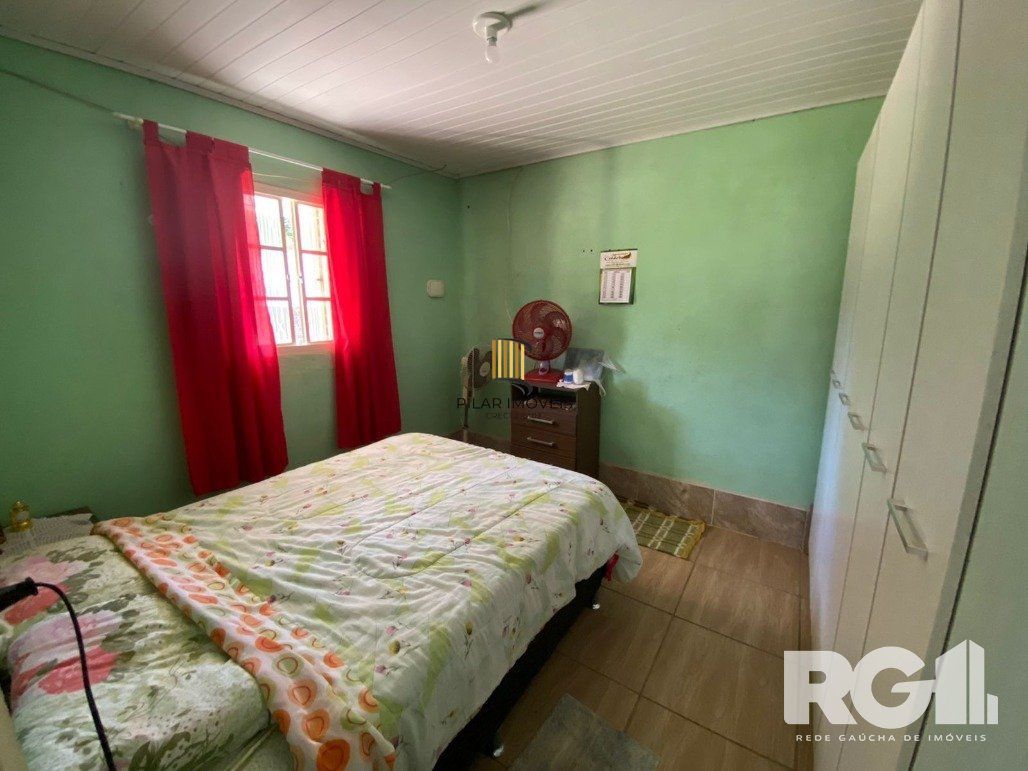 Casa 2 dormitórios no bairro Lami
