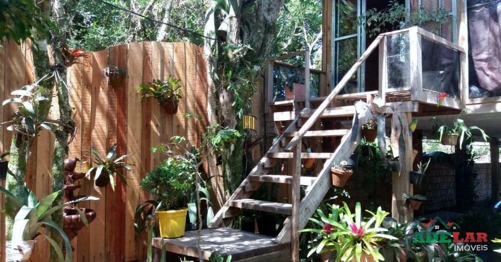 Apartamento no bairro Itapuã