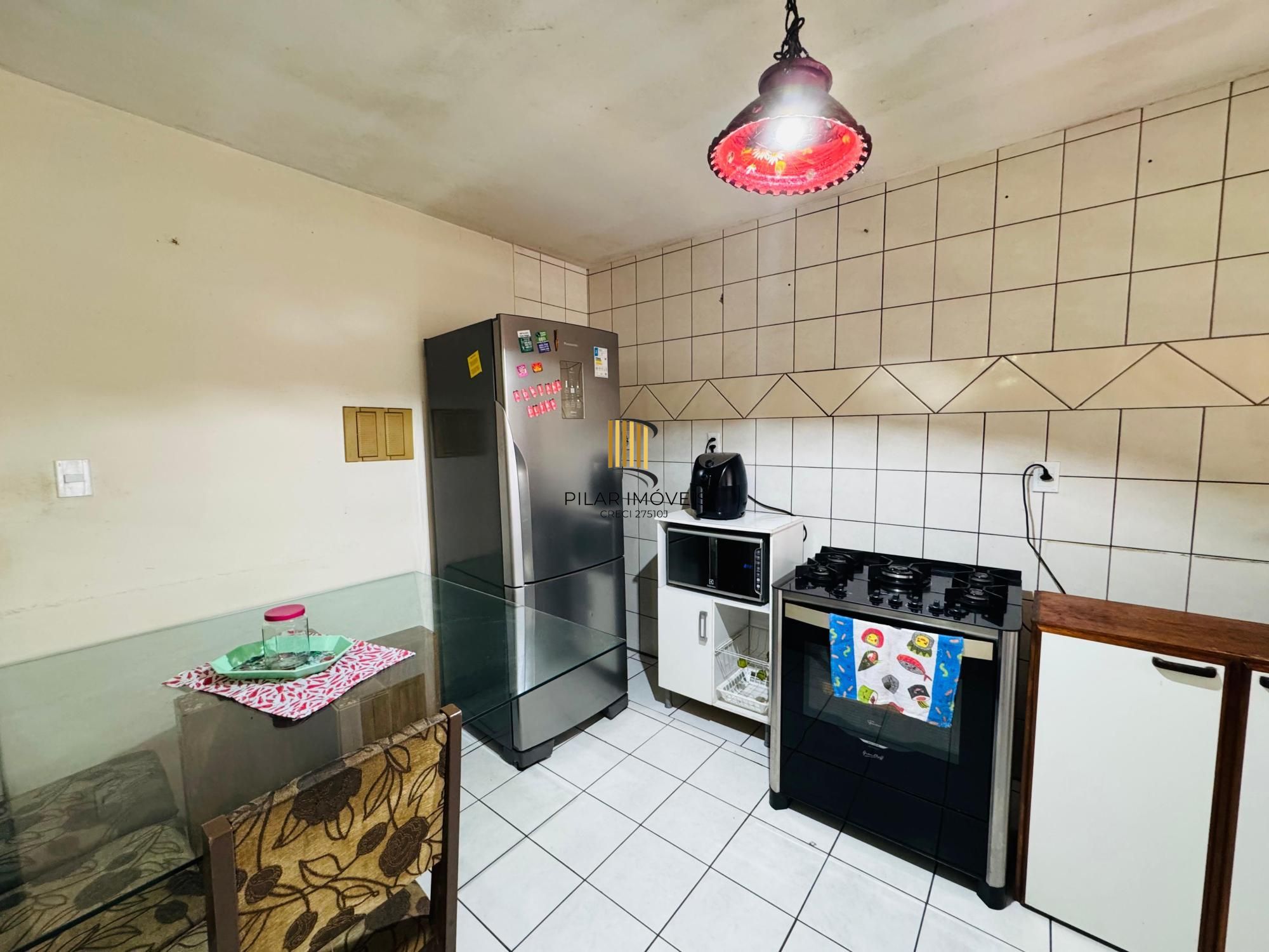 Sobrado 3 dormitórios no bairro Hípica