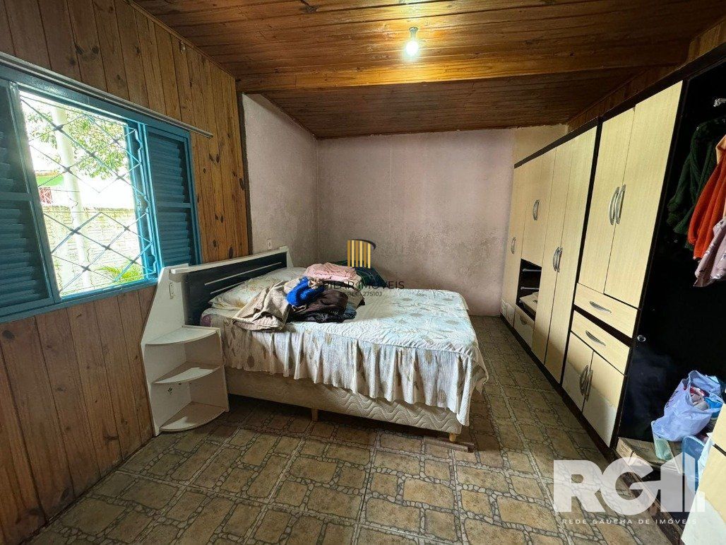 Casa 2 dormitórios no bairro Lami