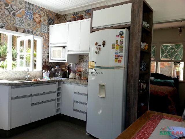 Casa 4 dormitórios no bairro Hípica