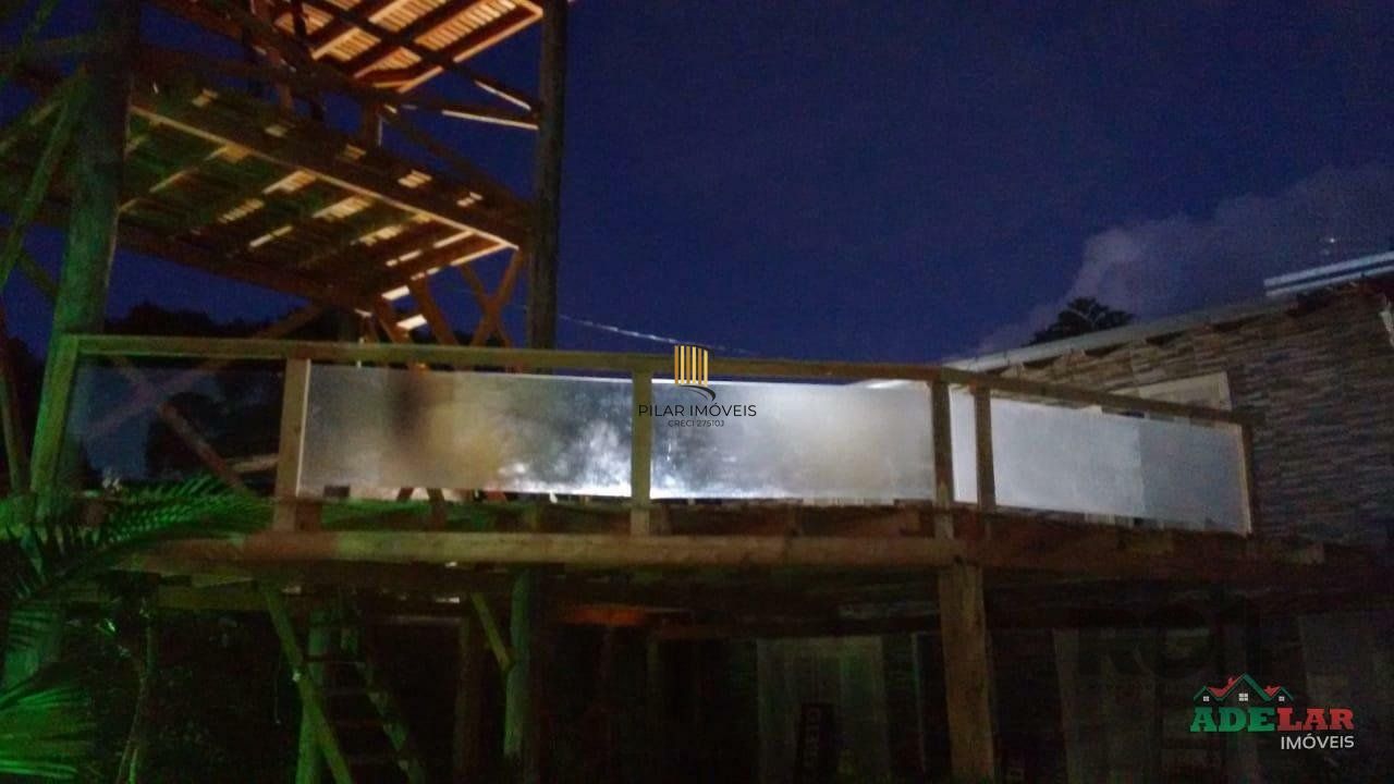 Apartamento no bairro Itapuã