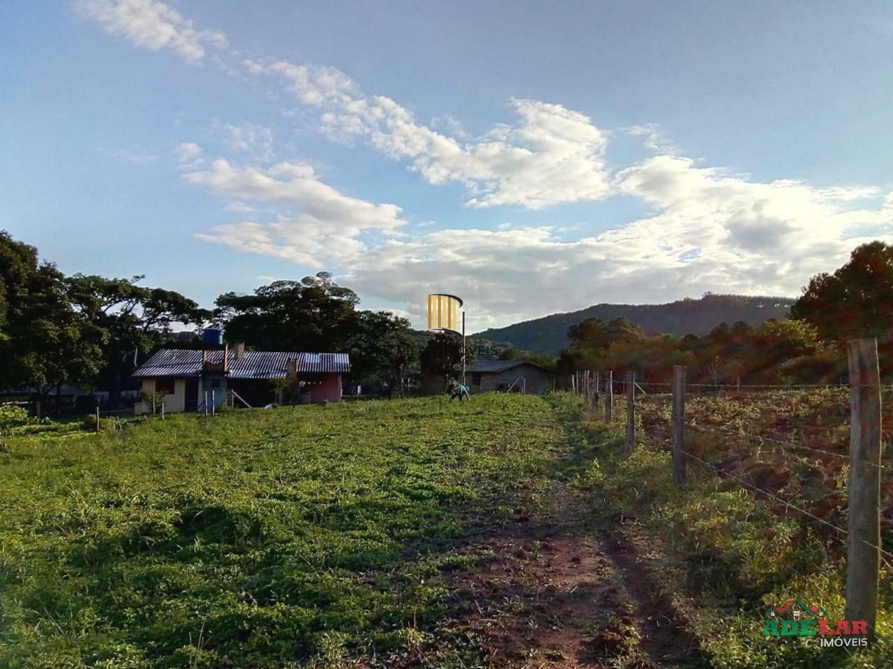 Sítio 2 dormitórios no bairro Extrema
