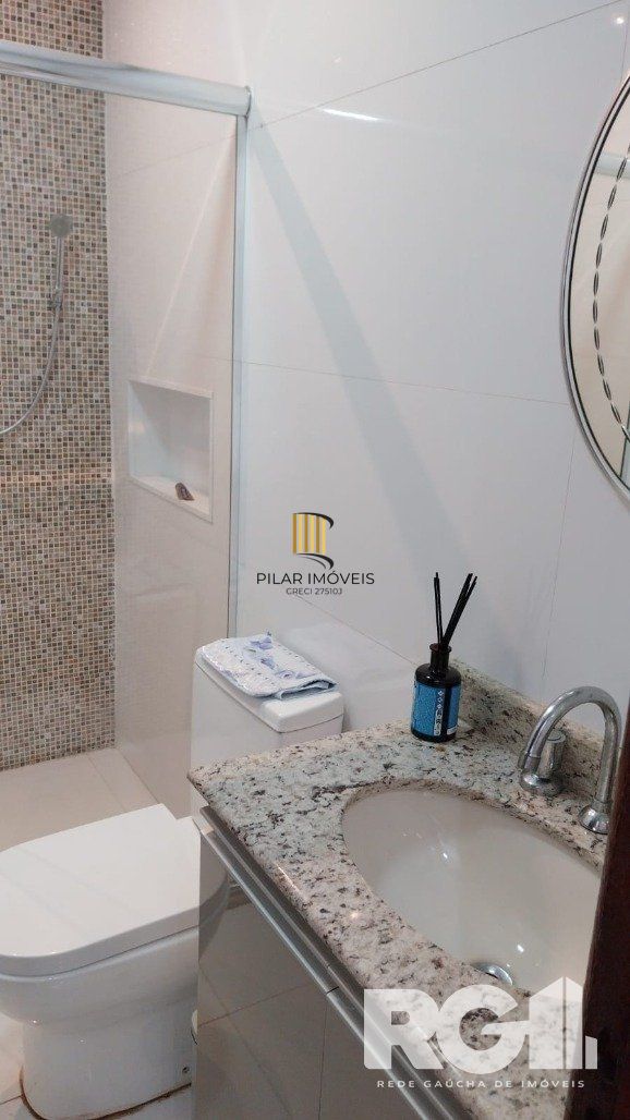 Casa 3 dormitórios no bairro Hípica