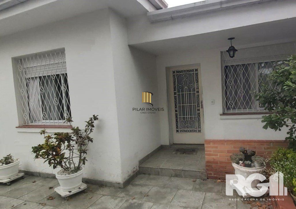Casa 3 dormitórios no bairro Cristal