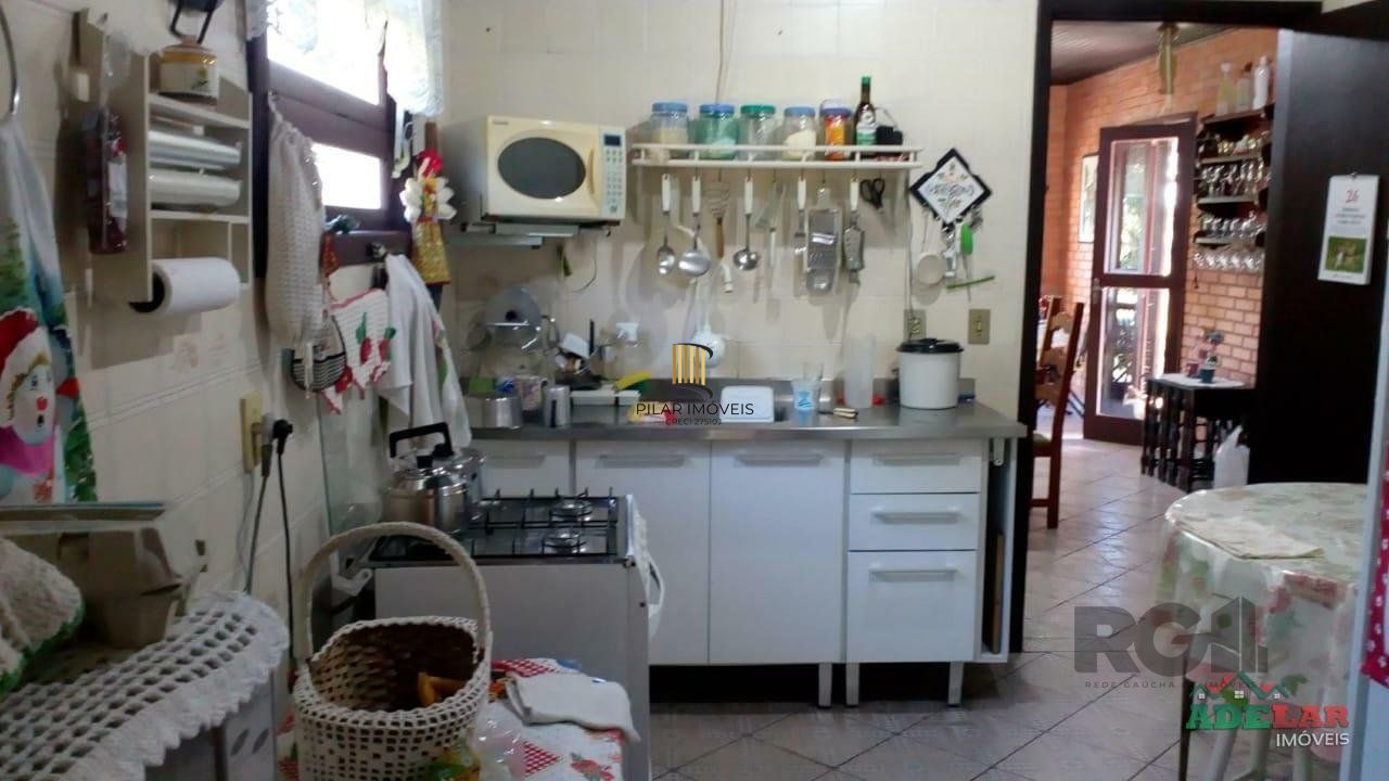 Sítio 2 dormitórios no bairro Fiuza
