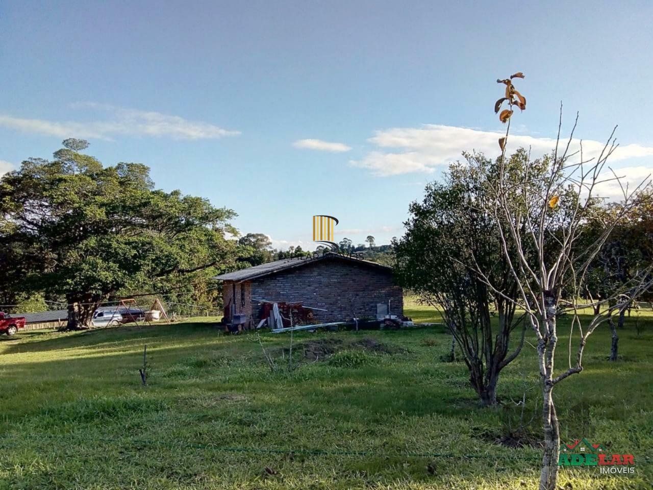 Sítio 2 dormitórios no bairro Extrema