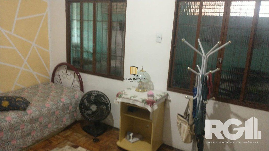 Casa 2 dormitórios no bairro Restinga