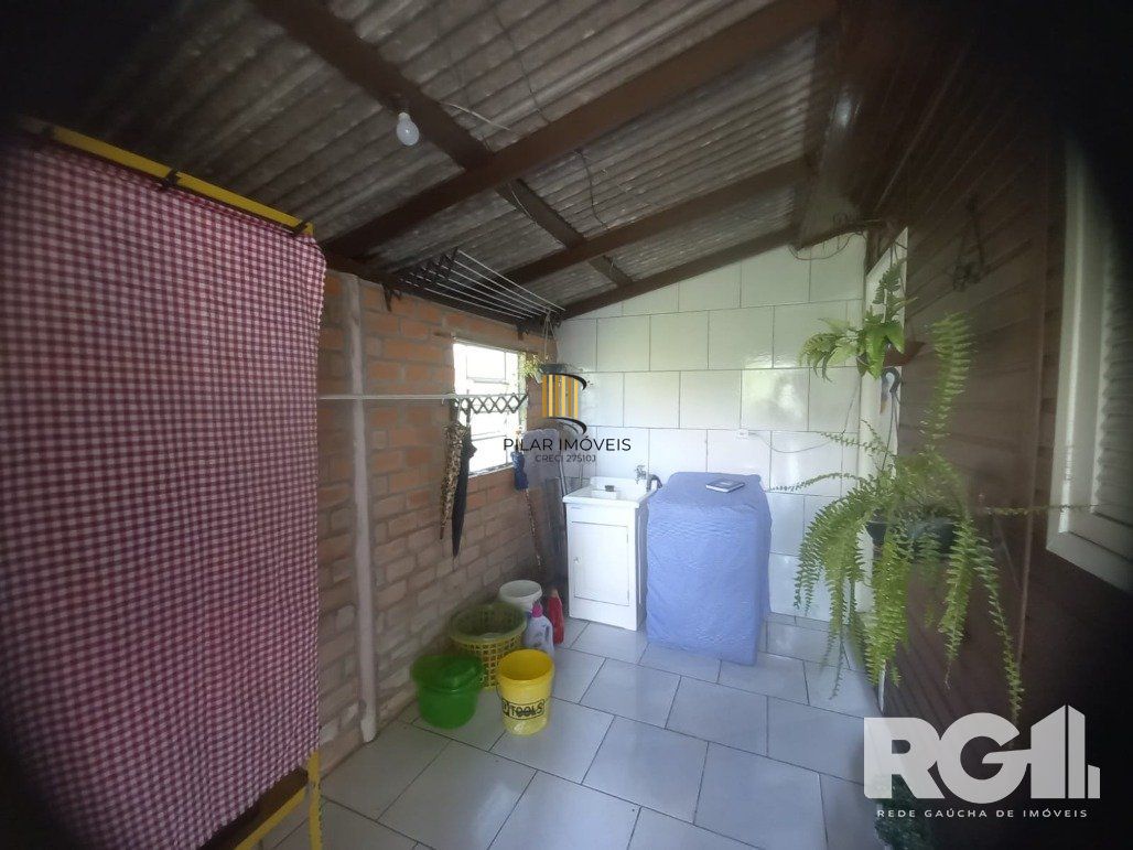 Casa 2 dormitórios no bairro Extrema