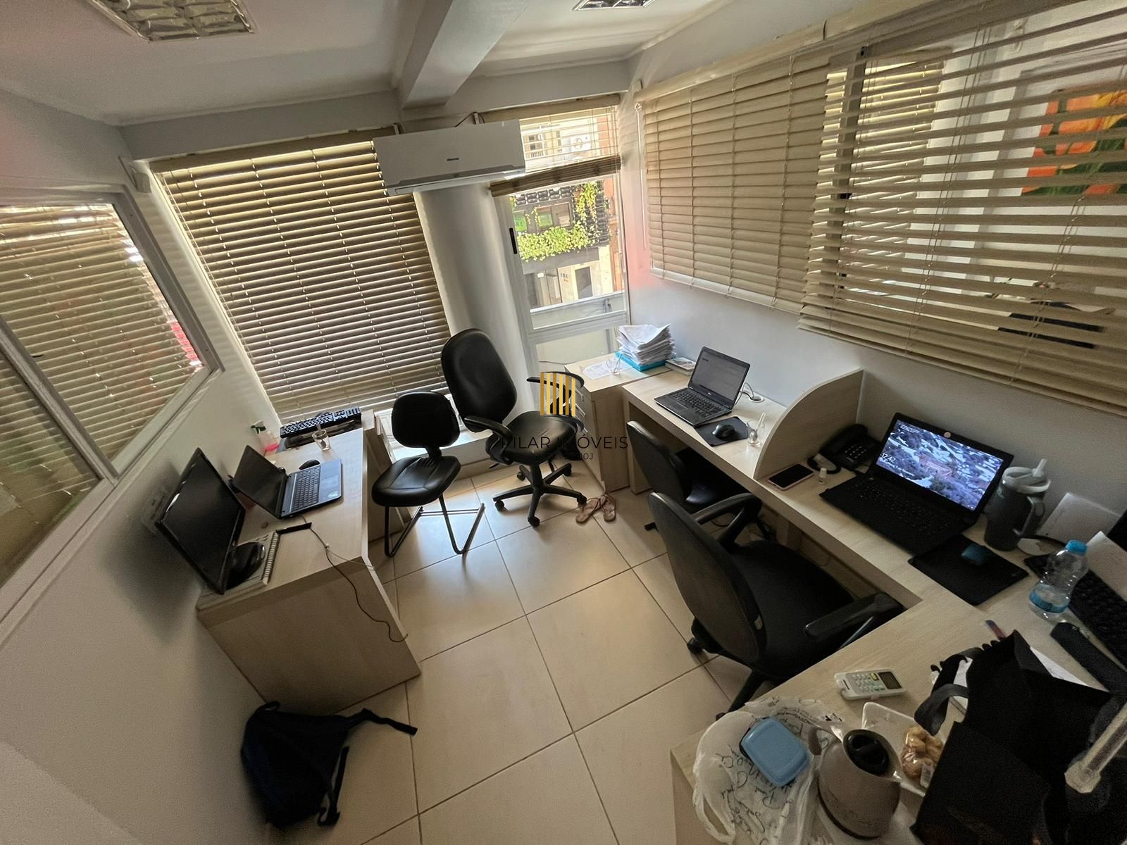 Sala Comercial 6 dormitórios no bairro Centro Histórico