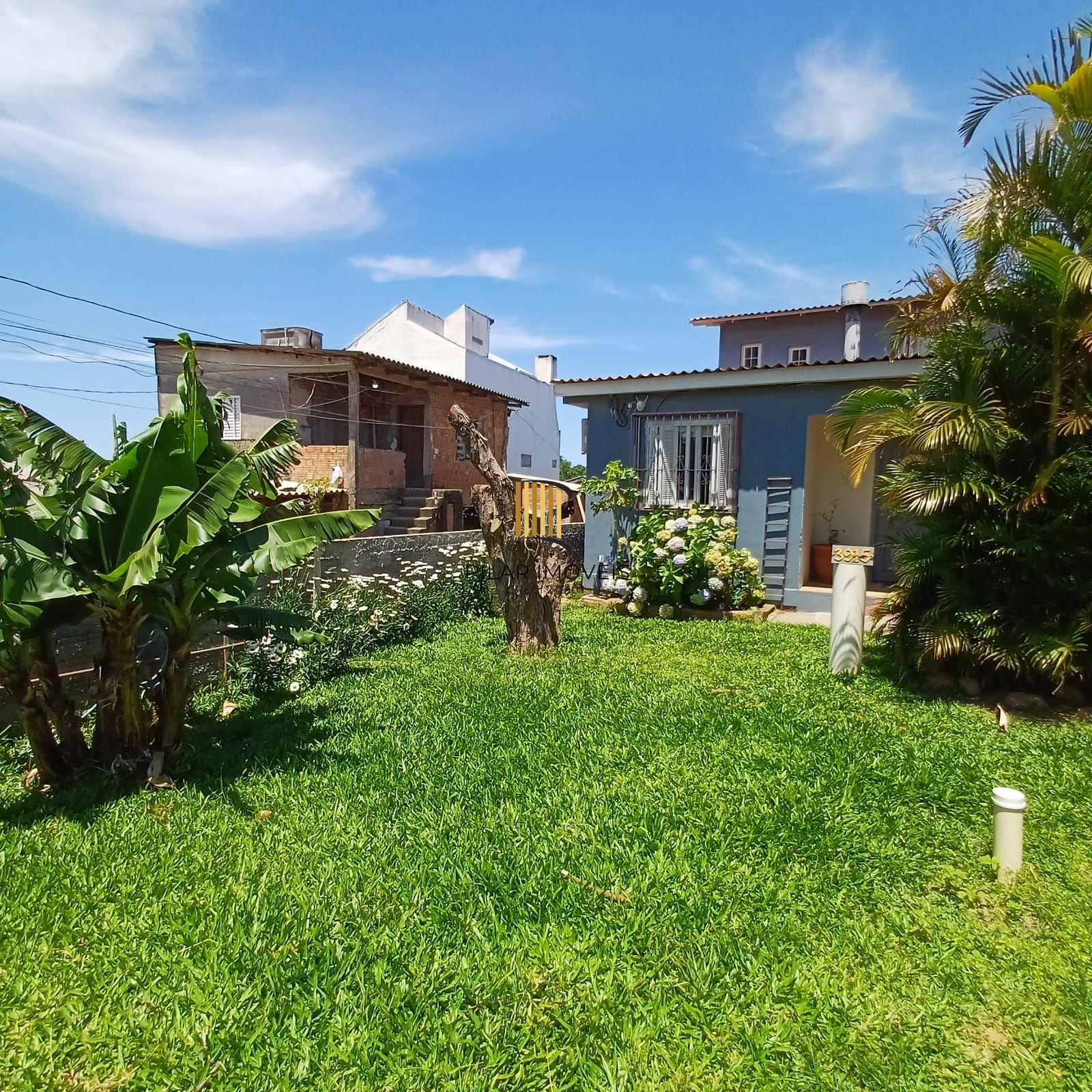 Casa 3 dormitórios no bairro Nonoai