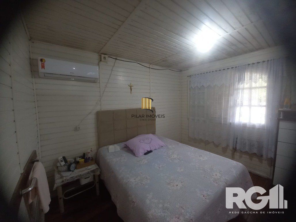 Casa 2 dormitórios no bairro Lami
