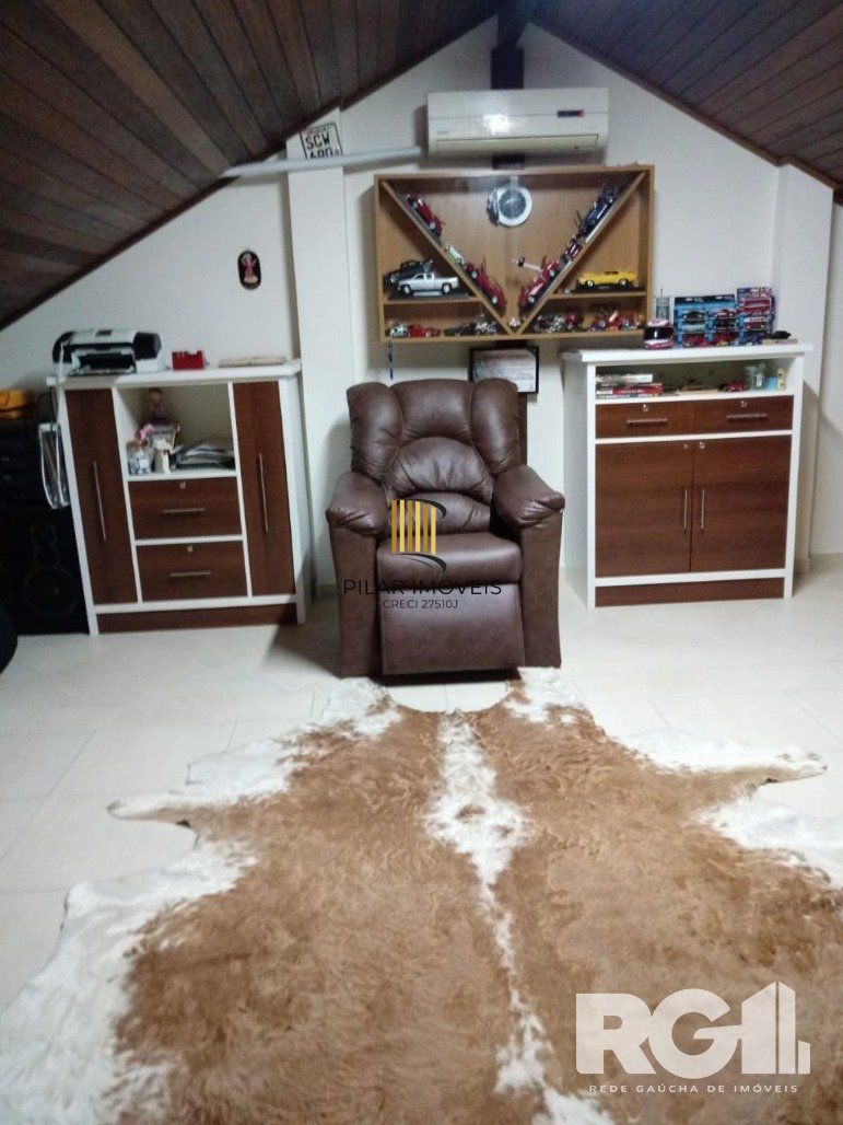 Casa 3 dormitórios no bairro Espírito Santo