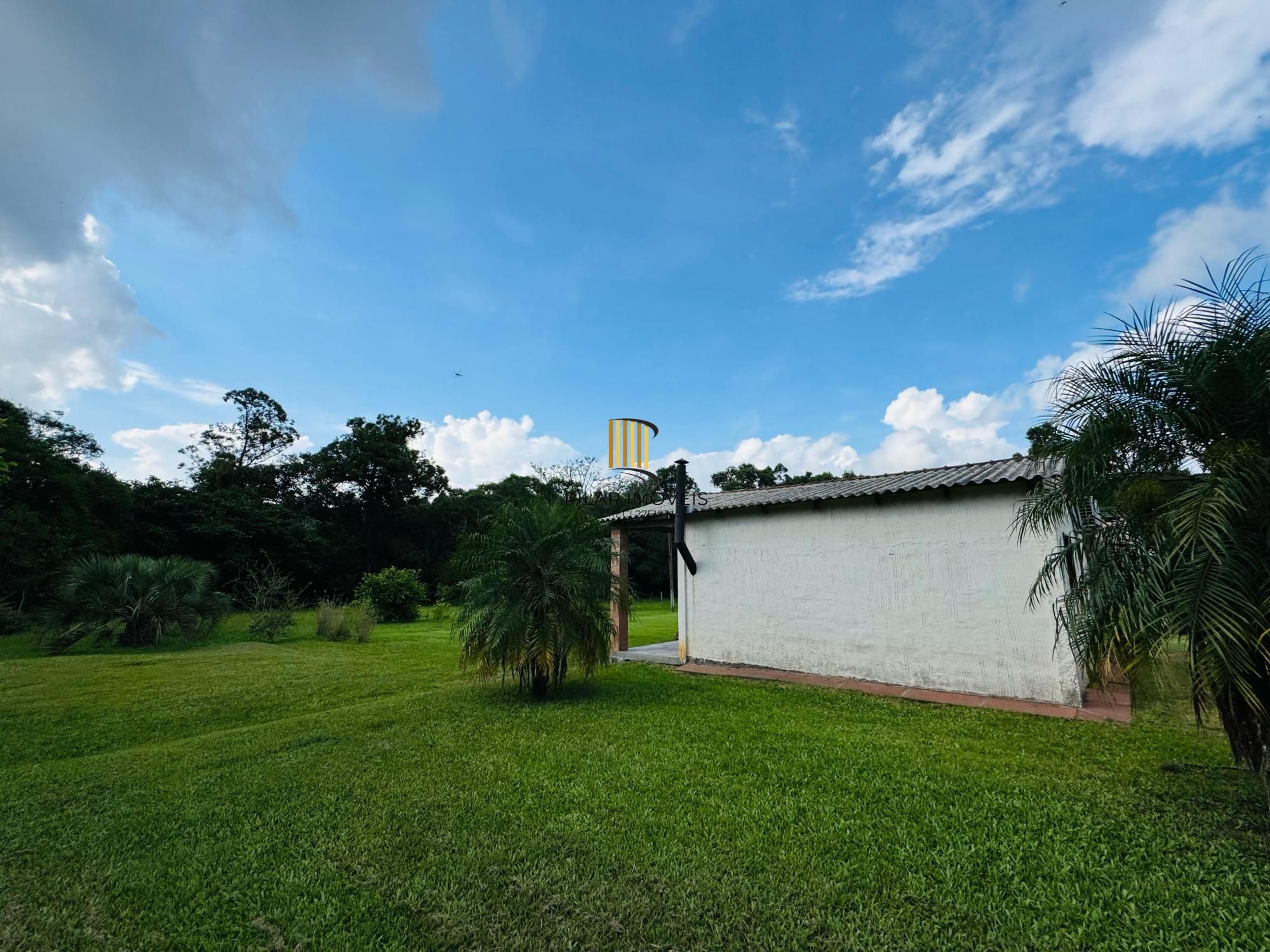 Sítio 3 dormitórios no bairro Lomba do Pinheiro