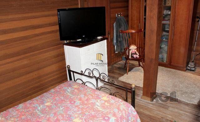 Casa 4 dormitórios no bairro Hípica