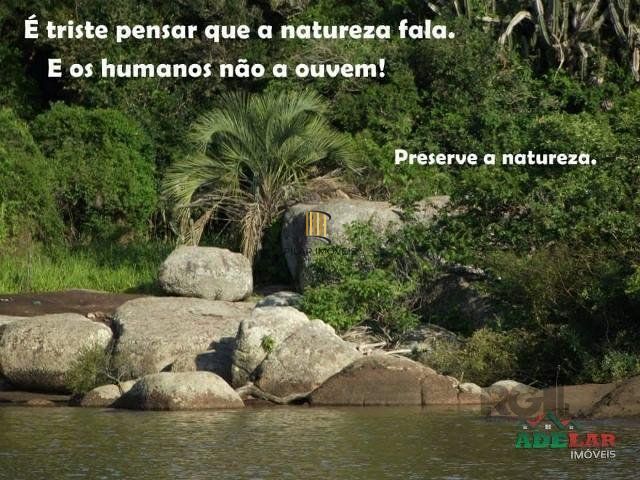 Apartamento no bairro Itapuã