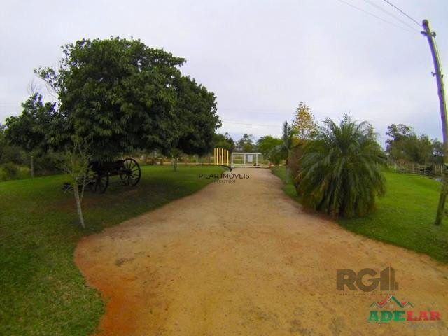 Sítio 4 dormitórios no bairro Itapuã
