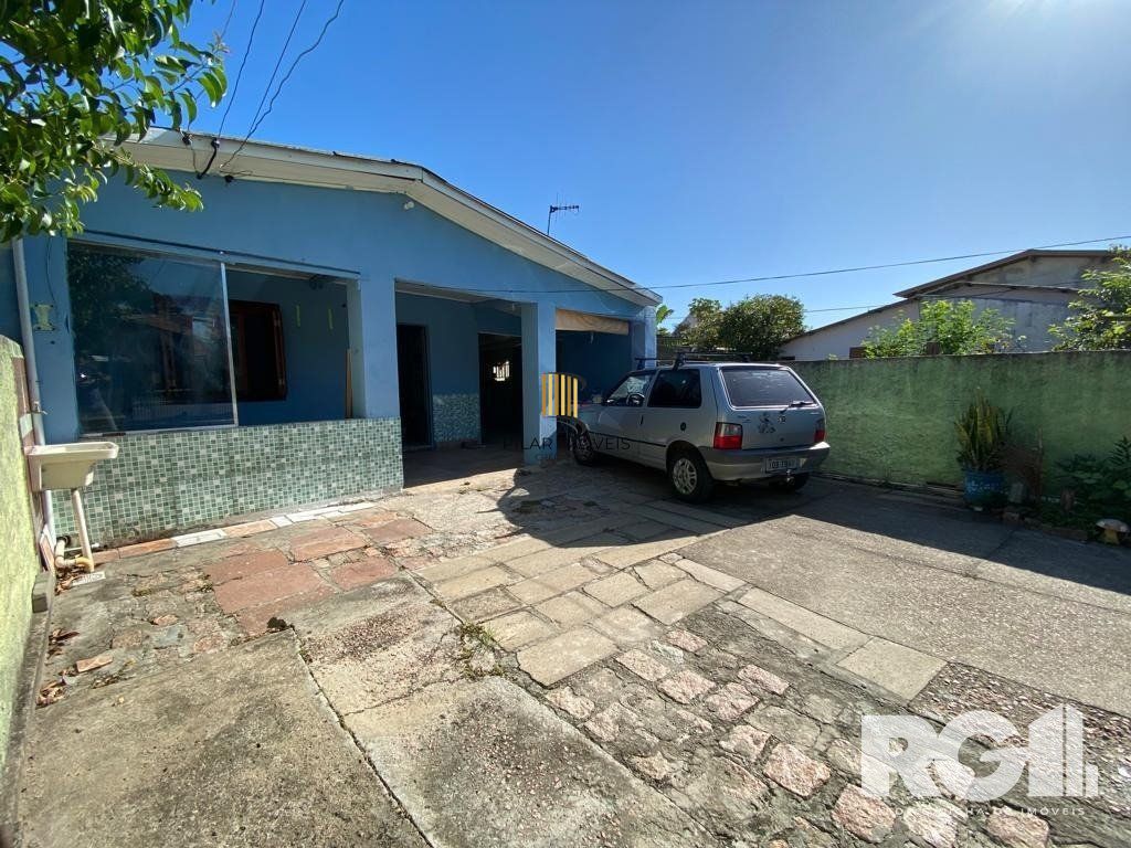 Casa 2 Dormitório(s) Bairro Restinga