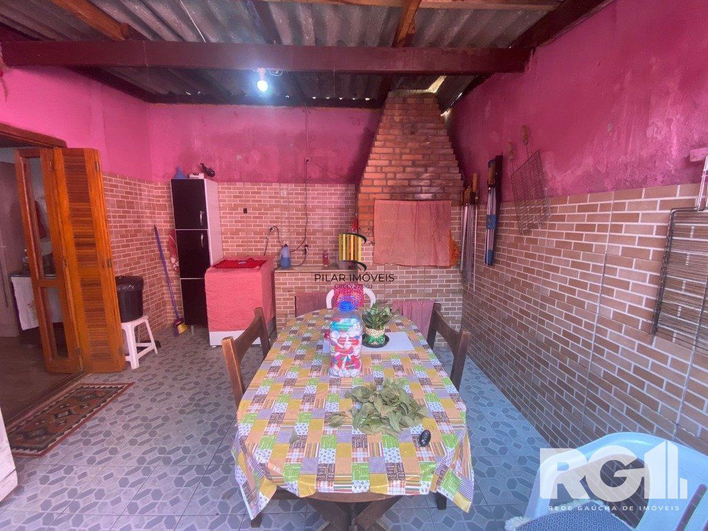 Casa 3 Dormitório(s) Bairro Restinga