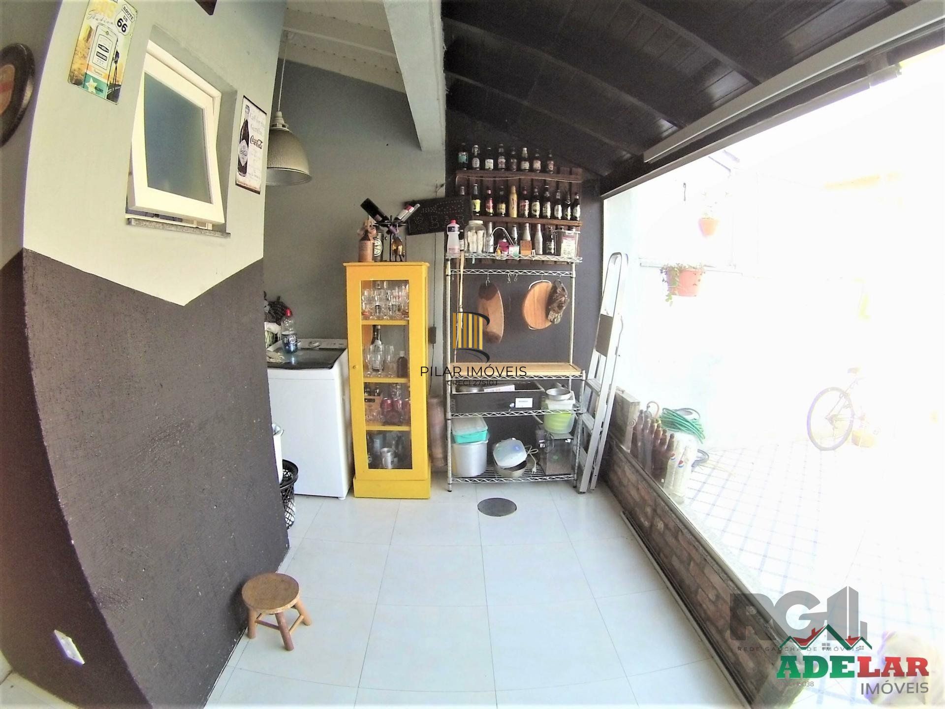 Casa 2 dormitórios no bairro Aberta dos Morros